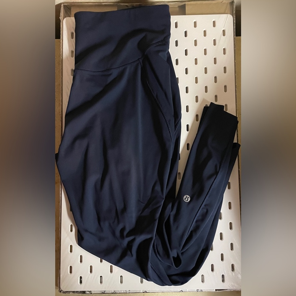Lululemon Base Pace High Rise True Navy 25” Size 12